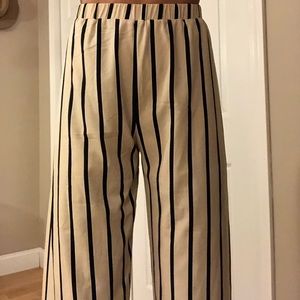 Windsor Flowy Pants